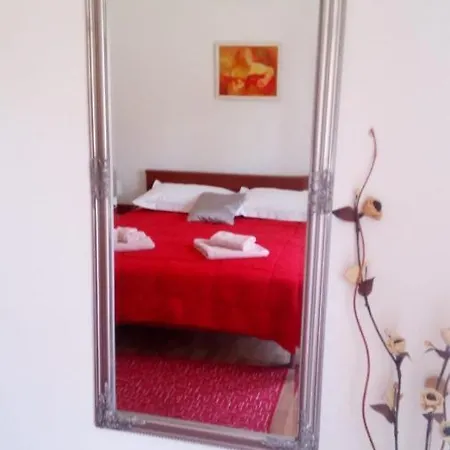 Neretva Dream דירה